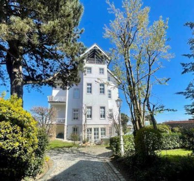 Einziehen und wohlfühlen!!! Top-modernisierte Wohnung      **Bilderbuchlage am Rhein**
