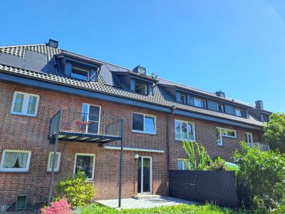 renoviertes und möbliertes 3-Zimmer-Apartment in zentraler Lage