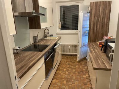 � Furnished  2‑Room Apartment — Balcony, Calm & Green in Zehlendorf �