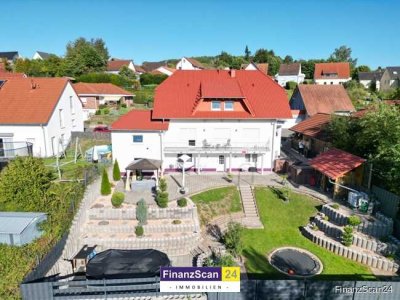 +++ Repräsentatives 1-2 Familienhaus mit viel Platz und außergewöhnlichem Gartenareal +++