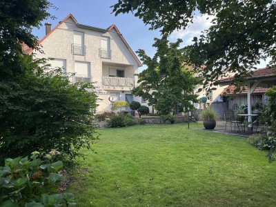 Schöne 6-Zimmer-Maisonette-Wohnung mit gehobener Innenausstattung mit Balkon in Alfhausen