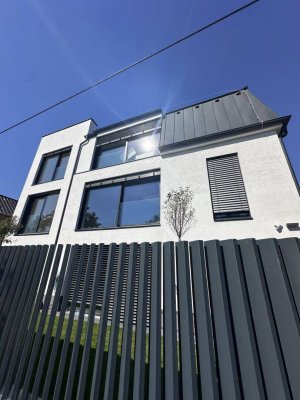 Neuen Dachgeschoß Wohnung mit traumhafter Terrasse und exklusiver Ausstattung - in 1230 (Grenze 1130) Wien!