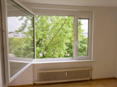 BADEN, frisch generalsanierte 3-Zimmer Wohnung mit Balkon und tollem Gemeinschaftsgarten