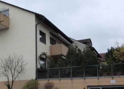 Gepflegte 3,5-Raum-Wohnung mit Balkon in Freiberg am Neckar