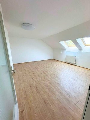 STEYR. Erstbezug! Moderne Wohnung mit Einbauküche, Parkplatz &amp; Zentralheizung!