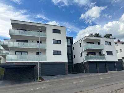 Helle 3,5-Zimmer-Neubau-Wohnung mit gehobener Innenausstattung mit EBK in Heuchlingen