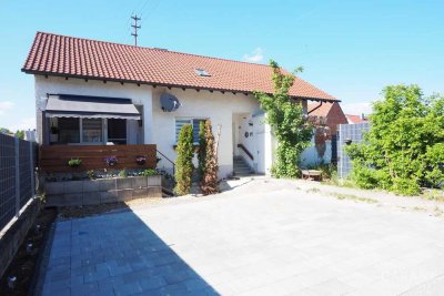 *** Einfamilienhaus mit viel Potential ! ***