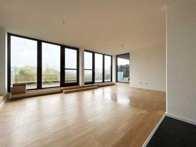 Einzigartige 3-Zimmer-Wohnung mit eindrucksvoller Sonnenterrasse