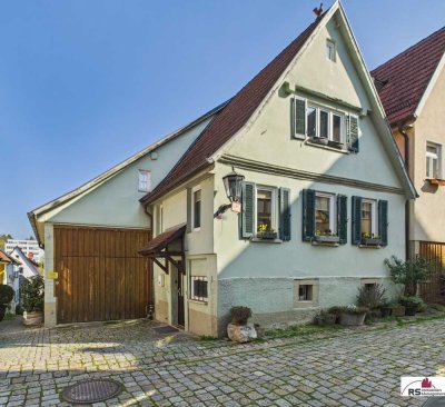 Haus mit Garage und Stellplatz in der schönen Altstadt von Marbach