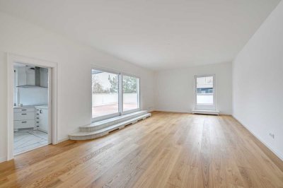 Traumhafte und ruhige 3-Zimmer-Dachterrassenwohnung mit Schwimmbad- und Parkzugang