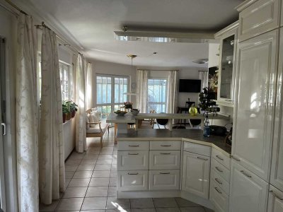 Ullersdorf: Luxuriöse 112qm-Wohnung mit optionaler Wellnessoase (25 qm) und Gartenmitbenutzung