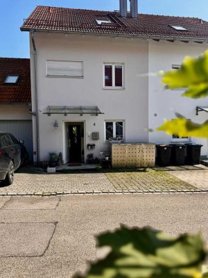 Viel Platz fürs Familienglück – Doppelhaushälfte bezugsfrei