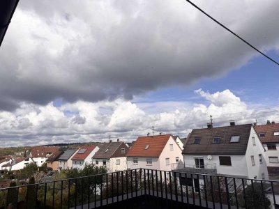 Erstbezug mit Balkon: Exklusive 3-Raum-DG-Wohnung mit gehobener Innenausstattung in Aalen
