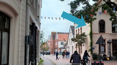 Exklusive 3-ZKB-Altbauwohnung in der Leeraner Altstadt (106 m²), voll möbliert