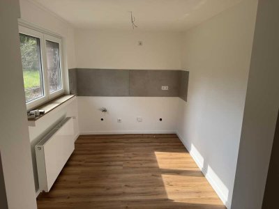 Erstbezug nach Sanierung 1-Raum-Souterrain-Wohnung mit gehobener Innenausstattung in Dortmund