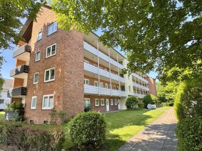 Modern sanierte 1-Zimmer-Wohnung mit Balkon und Stellplatz!