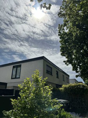 "Das ideale Haus  in begehrter Lage – Perfekt für Paare oder kleine Familien"