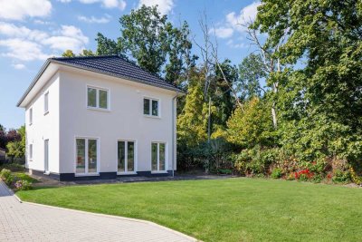 Erstbezug – Geräumige Stadtvilla in grüner Umgebung unweit des Regionalbahnhofs von Teltow