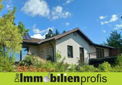 56036 - Große Villa mit Traumgarten