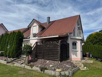 Gepflegtes und großzügiges Einfamilienhaus mit Garten in Klenau zu vermieten!