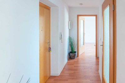 Schöne 2-Raum-Wohnung mit Dusche