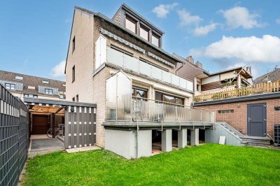 Mehrgenerationenhaus in Aachen-Brand – mit drei Wohneinheiten, Garten und Doppelgarage - bezugsfrei!