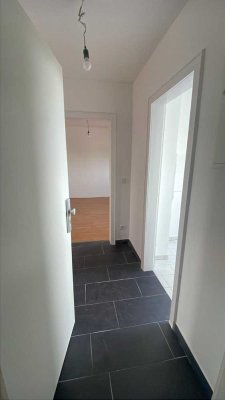 Renovierte 3-Zimmer-Wohnung mit Nutzung des Gemeinschaftsgartens zu vermieten