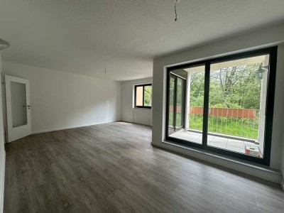 Sanierte 3-Zimmer Wohnung mit Balkon, Keller und Tiefgaragenstellplatz