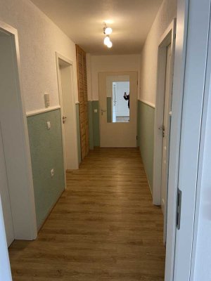 Vollständig renovierte 3-Zimmer-Wohnung mit Einbauküche in Landsberg