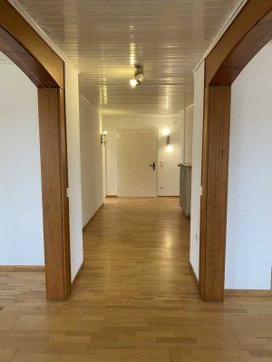 Großzügige Wohnung in innenstadtnaher Lage