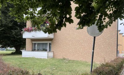 Helle 3-Zimmer-Erdgeschosswohnung mit Balkon in zentraler Lage in Bedburg-Kaster