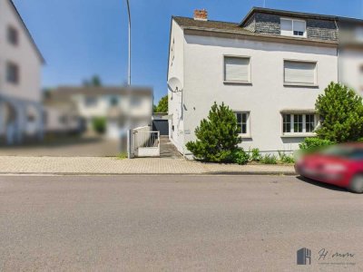 Investieren in die Zukunft: Mehrfamilienhaus in bester Lage von Koblenz-Metternich!