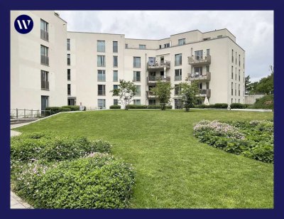 Direkt einziehen! Moderne 2 Zimmer + Süd-West-Balkon, Einbauküche, Wannenbad + Abstellraum, Aufzug