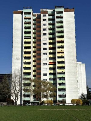Helle, sehr schön konzipierte 2-Zimmer-
Eigentumswohnung mit herrlichem Blick
über die Rheinebene