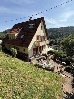 Familienidyll am Waldrand – großzügiges Einfamilienhaus mit viel Garten