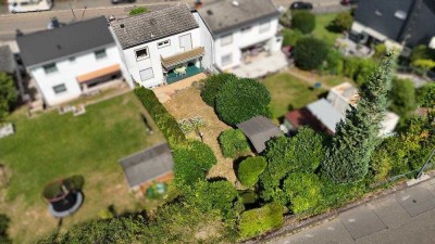 +++ Ruhbank: Großzügiges Einfamilienhaus mit Einliegerwohnung in hervorragender Wohnlage mit Südo...