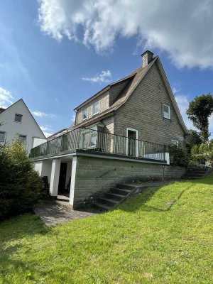 Attraktives und gepflegtes Einfamilienhaus zum Kauf in Winterberg, Winterberg