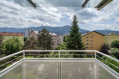 Sanierte 2-Zimmerwohnung mit Aussicht