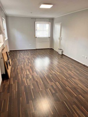 3 Zimmer Wohnung in Aschaffenburg-Schweinheim