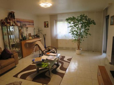 3 Zimmerwohnung mit Aufzug- Nähe Schule