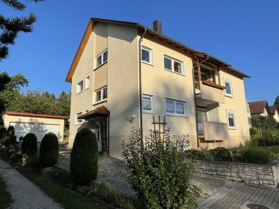Gepflegtes Drei-Familienhaus mit Doppelgarage und Garten in Kürnbach