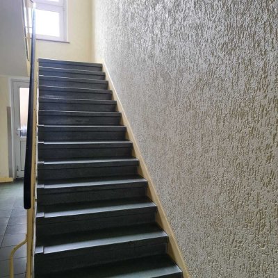 Geräumige 5 Zimmer Wohnung, Grenze Weststadt/Stadtmitte