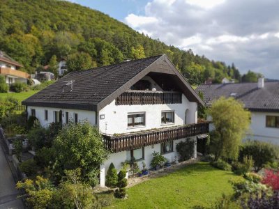Unverbaubare Aussicht, ruhige Lage am Ortsrand – EFH mit Einliegerwohnung