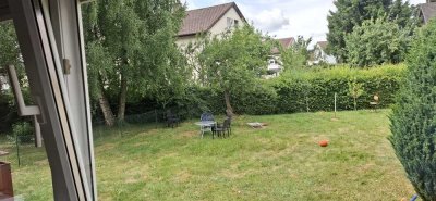 Eine  helle Wohnung mit 3 gute Schlafzimmer