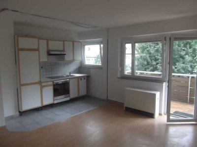 1-Zimmer-Wohnung, hell, EBK, Balkon, TL-Bad PROVISIONSFREI!!!