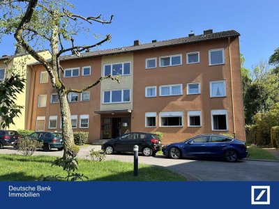 3 Zimmer Erdgeschosswohnung mit Balkon, Grenze Borbeck