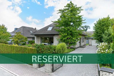 Reserviert - Freistehendes Einfamilienhaus mit Charme und großzügigem Garten