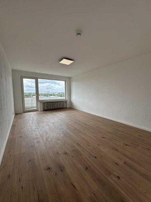 Frisch saniertes Apartment mit Balkon zu vermieten !