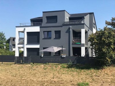 Exklusives Penthouse mit 2 Zimmern und Balkon in Swisttal