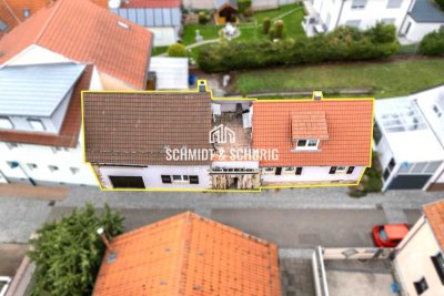 Mehr als nur Wohnen: Einfamilienhaus mit Scheune und Dachterrasse